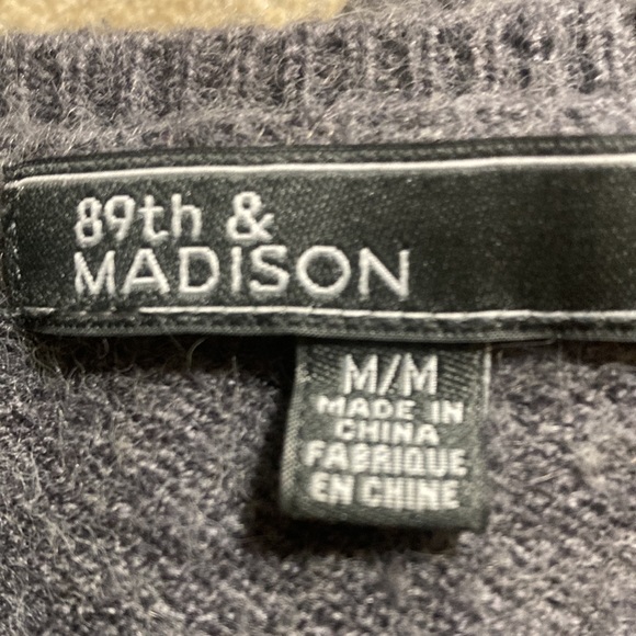 89th & Madison grey sweater - Picture 3 of 4